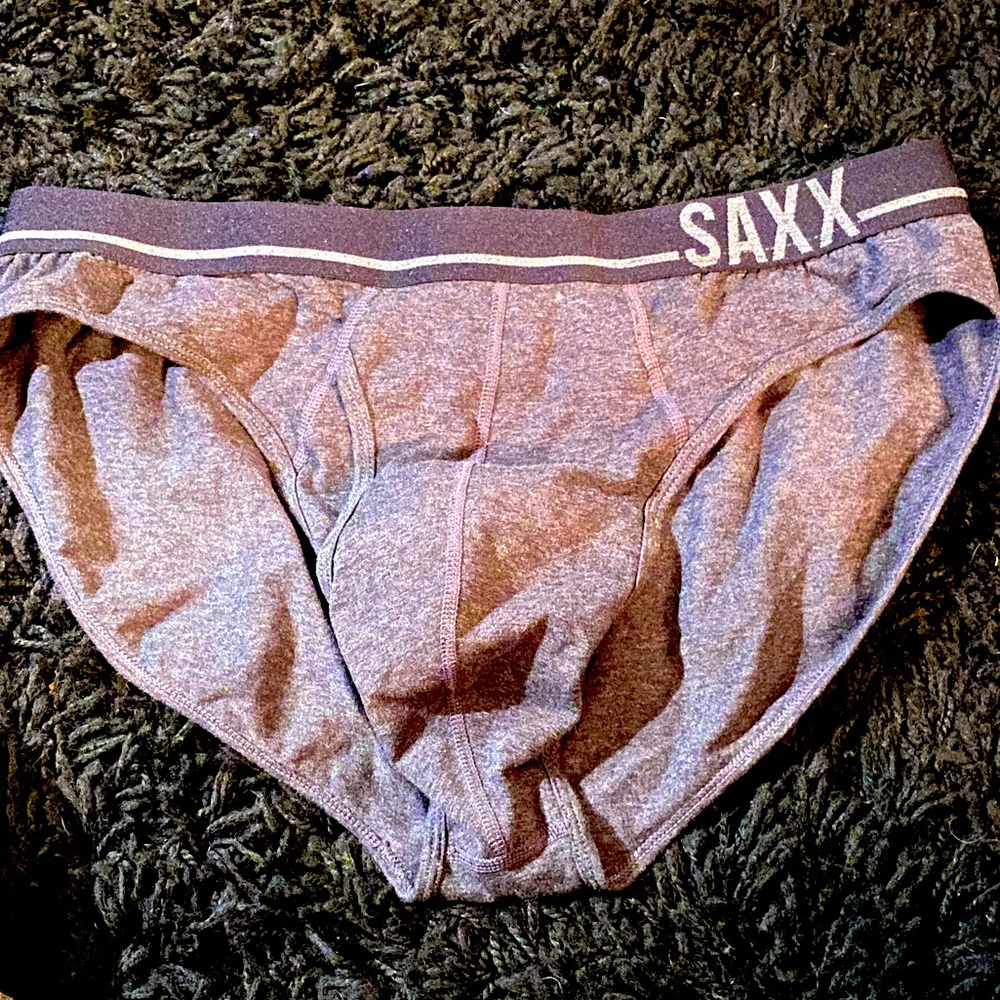 Saxx men’s grey cotton stretch brief XL